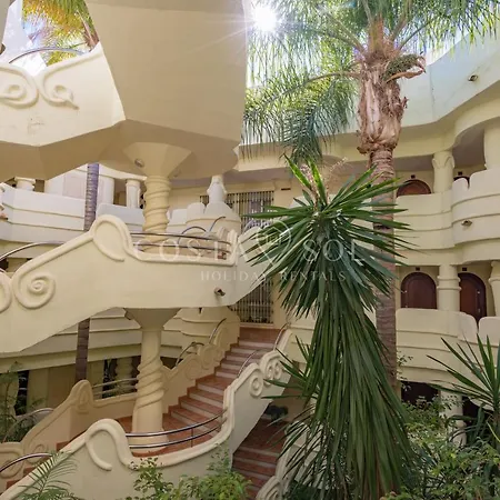 Puerto Marina-benalmadena Luxury Dentro De La Isla Apartment